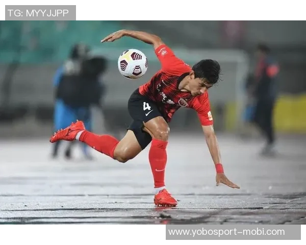 曼联女足新援官宣意外曝光另一笔交易引发球迷热议