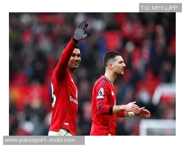 姆伯莫秘密劝说巴莱巴加盟曼联共同分享红魔的快乐与荣耀 姆伯莫秘密劝说巴莱巴加盟曼联共同分享红魔的快乐与荣耀